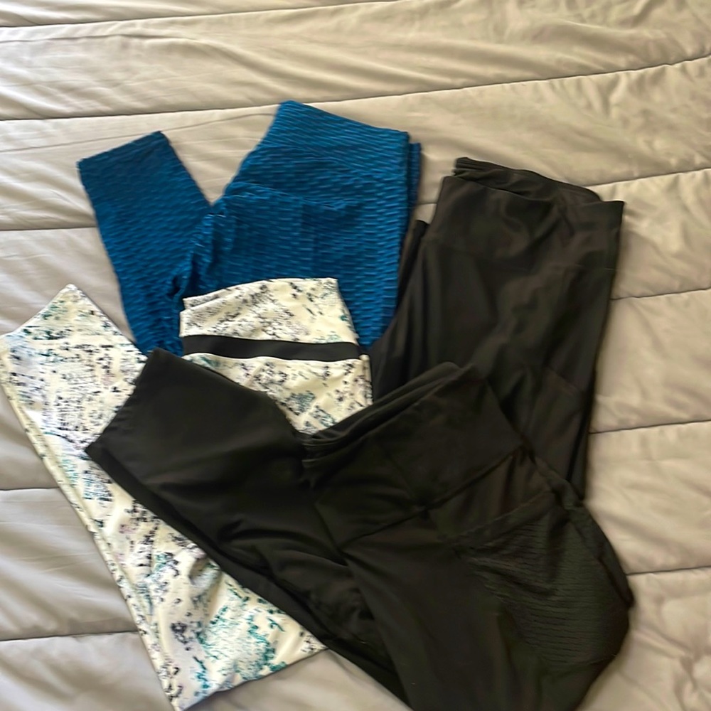 Bundle of leggings